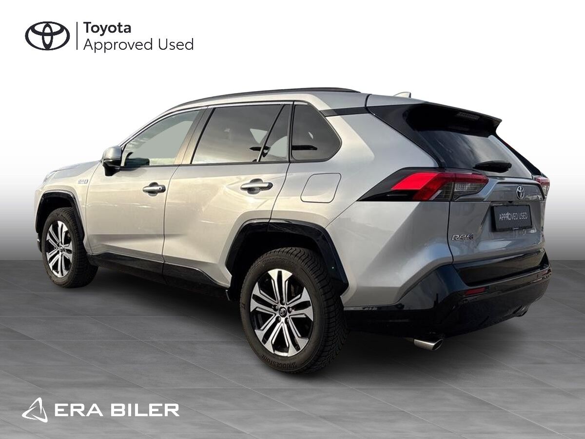 Billede af Toyota RAV4 Plug-in 2,5 Plugin-hybrid H3 Comfort AWD 306HK 5d 6g Aut.