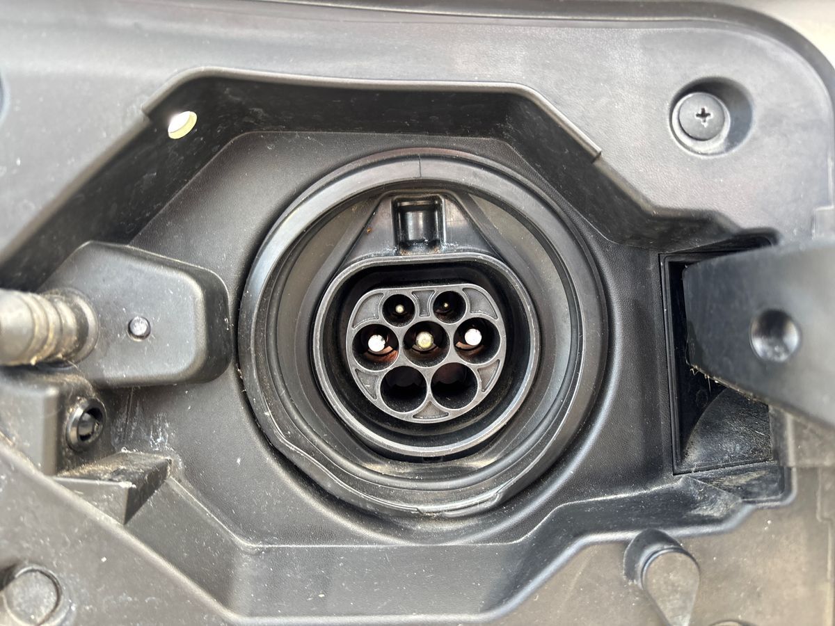 Billede af Toyota RAV4 Plug-in 2,5 Plugin-hybrid H3 Comfort AWD 306HK 5d 6g Aut.