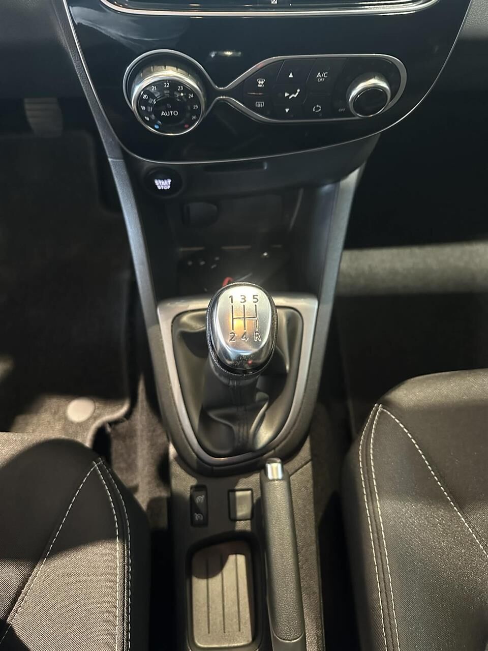 Billede af Renault Clio Sport Tourer 0,9 Energy TCe Limited 90HK Stc