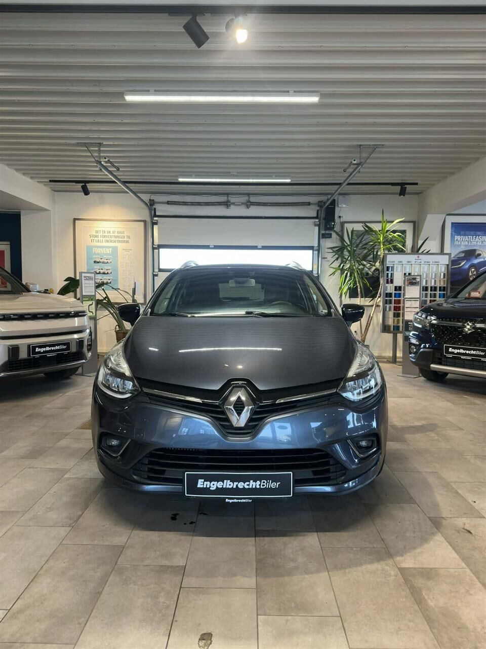 Billede af Renault Clio Sport Tourer 0,9 Energy TCe Limited 90HK Stc