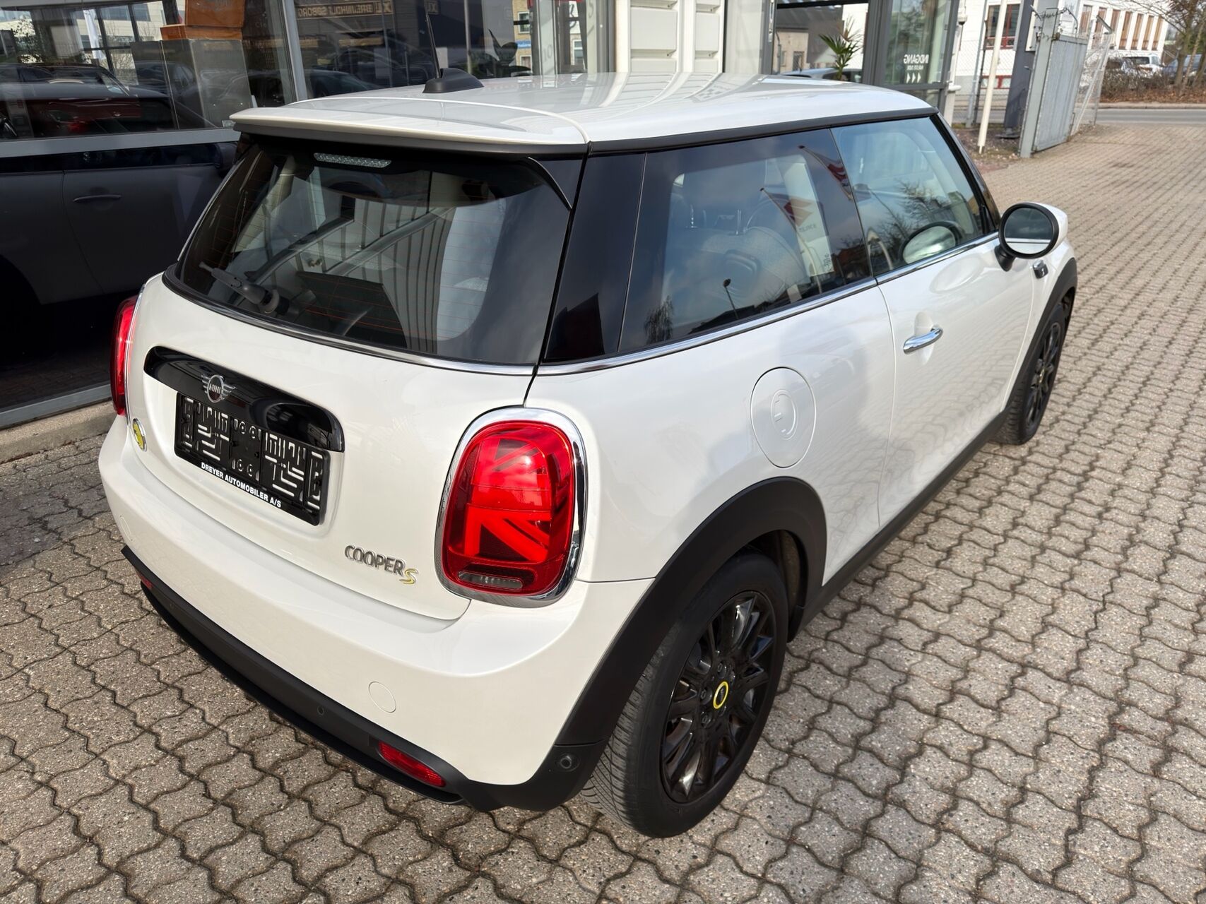 Billede af Mini Cooper SE EL Classic Trim 184HK 3d Aut.