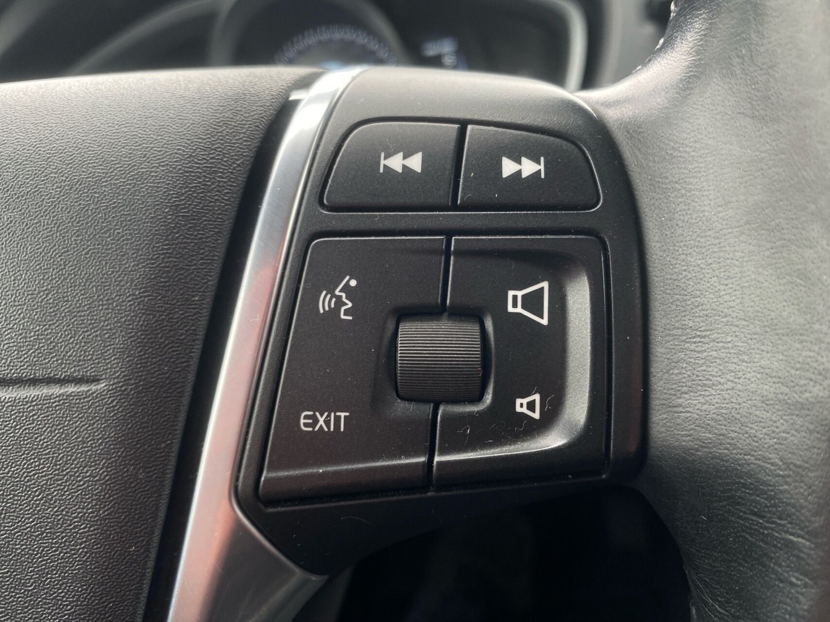 Billede af Volvo V40 2,0 D4 Momentum 190HK 5d 8g Aut.