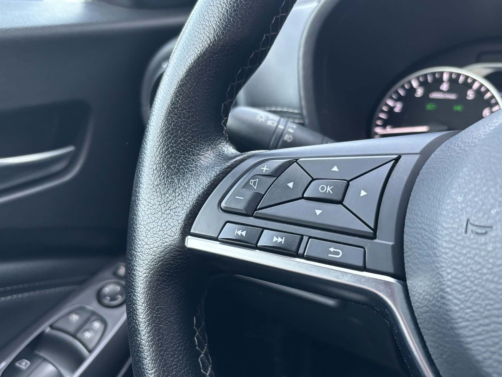 Billede af Nissan Juke 1,0 Dig-T N-Connecta 114HK 5d 6g