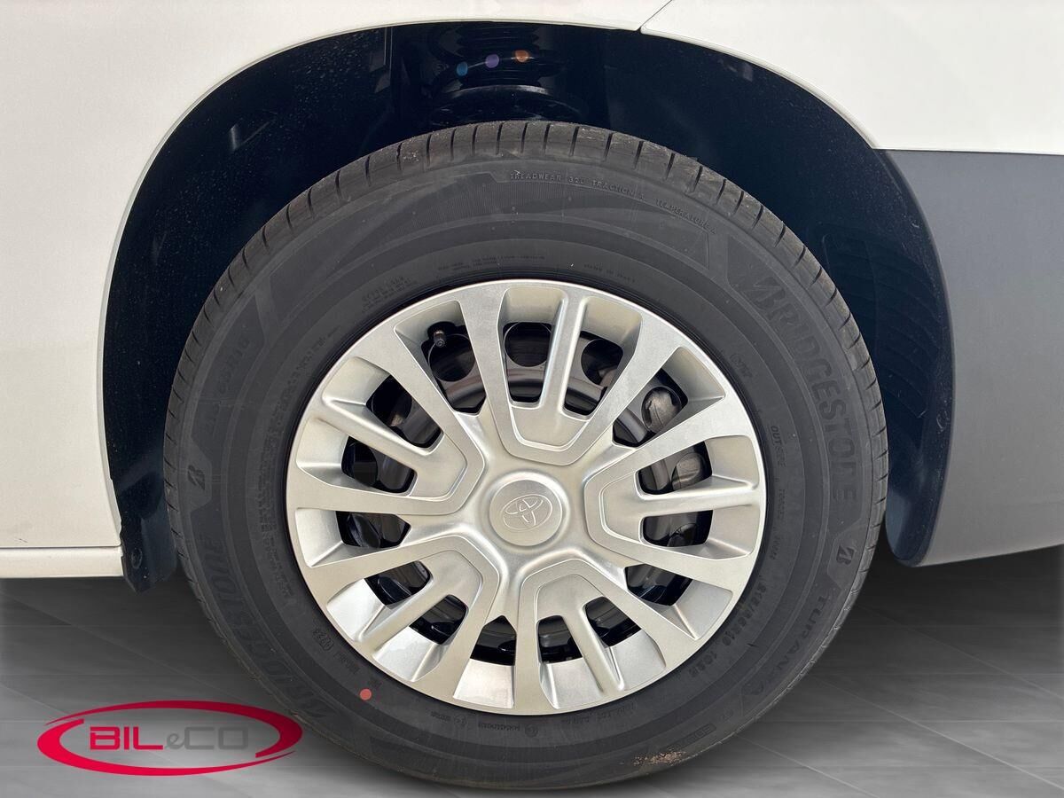 Billede af Toyota Proace City 50 kWh (136 hk) Long/To skydedøre aut. gear Comfort Master