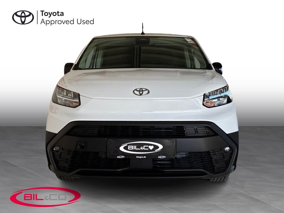 Billede af Toyota Proace City 50 kWh (136 hk) Long/To skydedøre aut. gear Comfort Master