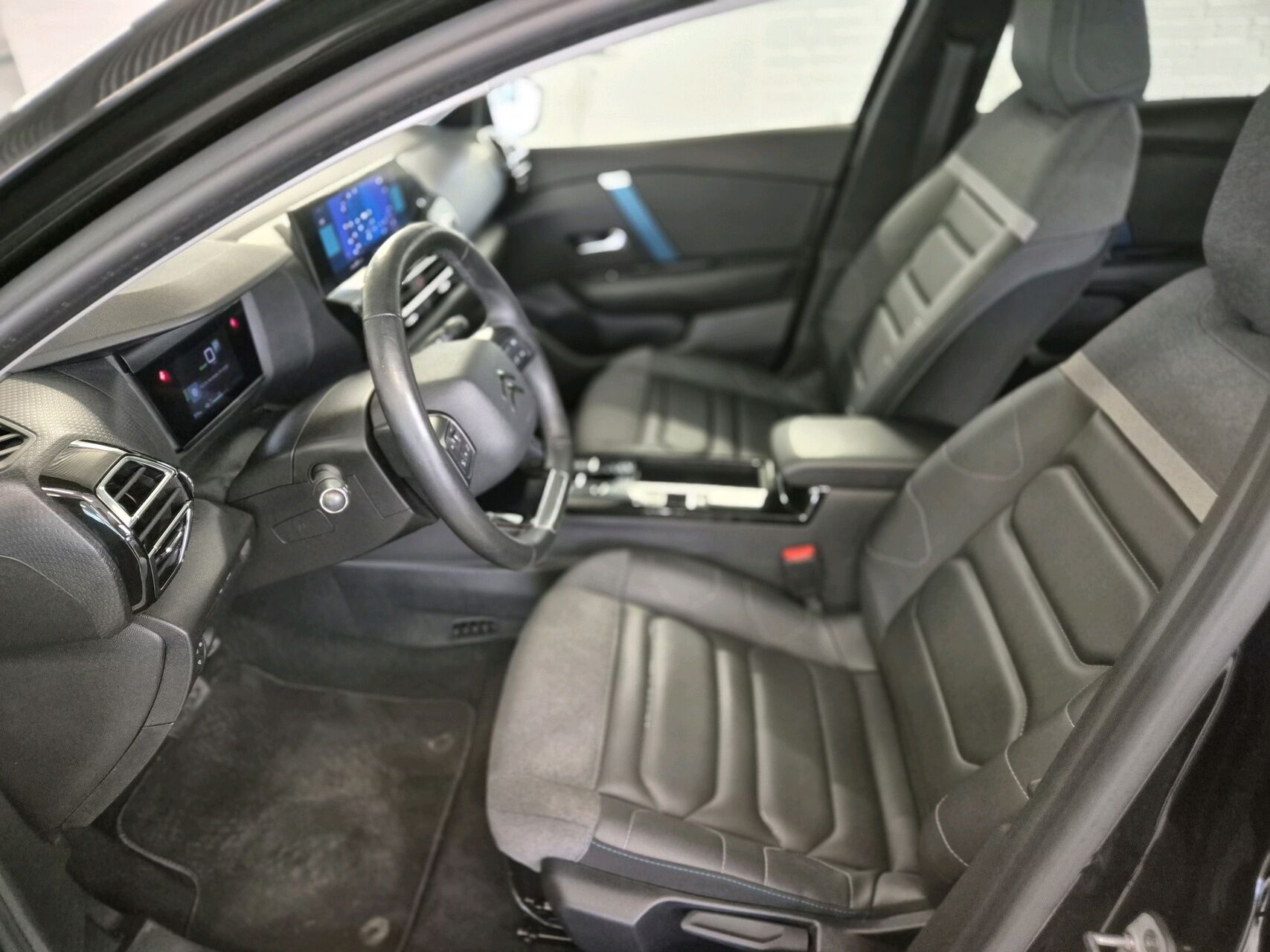 Billede af Citroën e-C4 EL Feel 136HK 5d Aut.