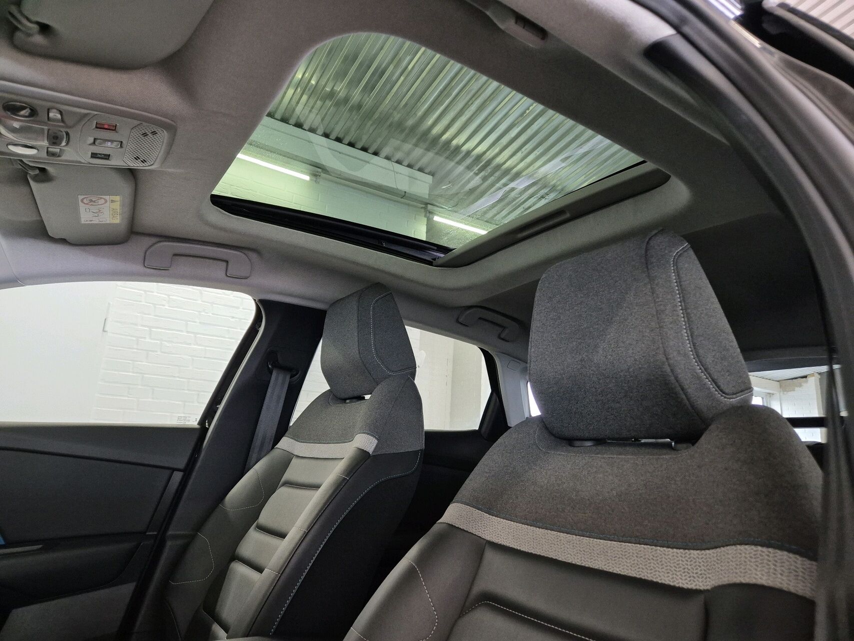 Billede af Citroën e-C4 EL Feel 136HK 5d Aut.