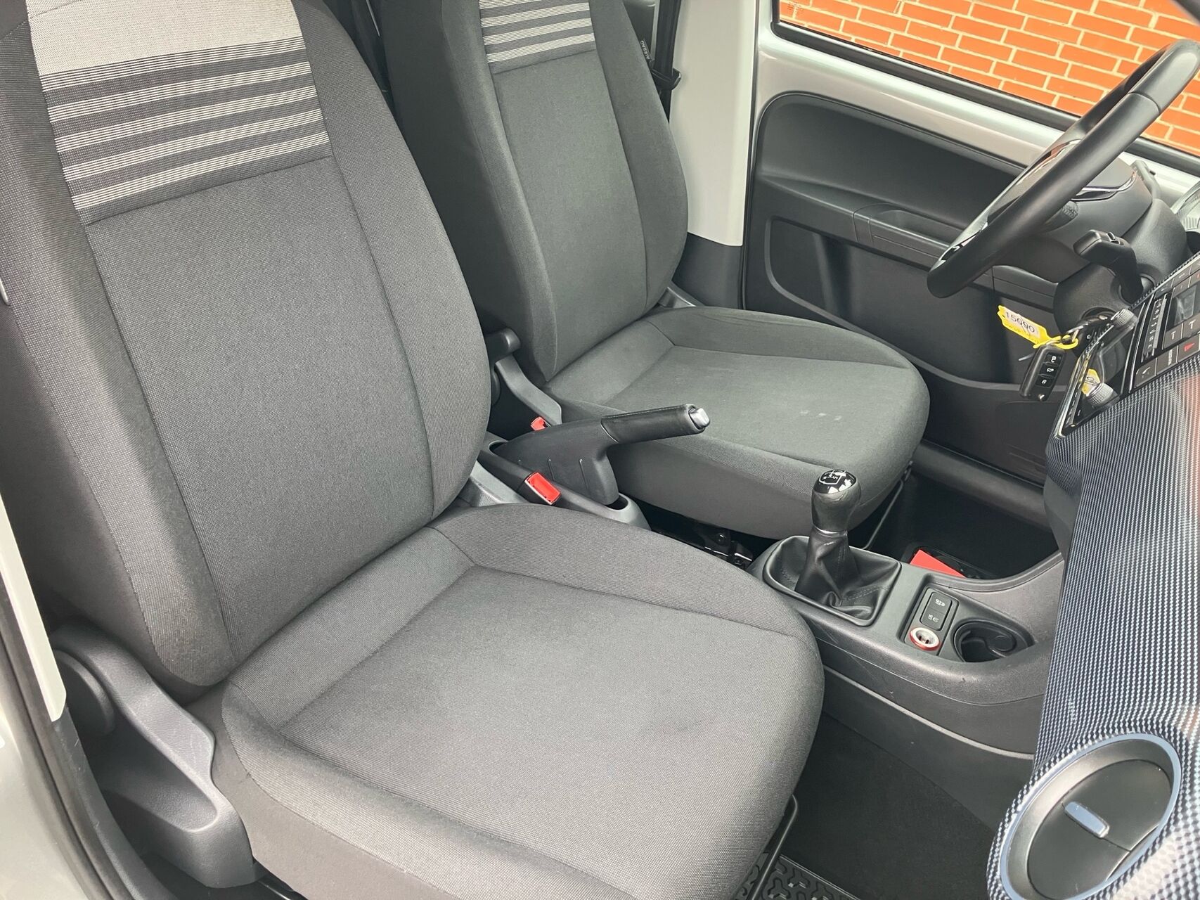 Billede af VW up 1,0 MPI BMT Move 60HK 5d