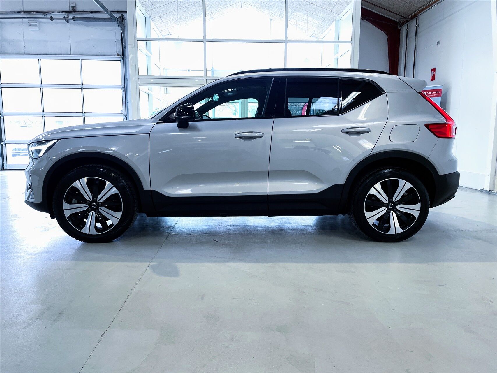 Billede af Volvo XC40 P8 Recharge Twin Ultimate AWD 408HK 5d Aut.