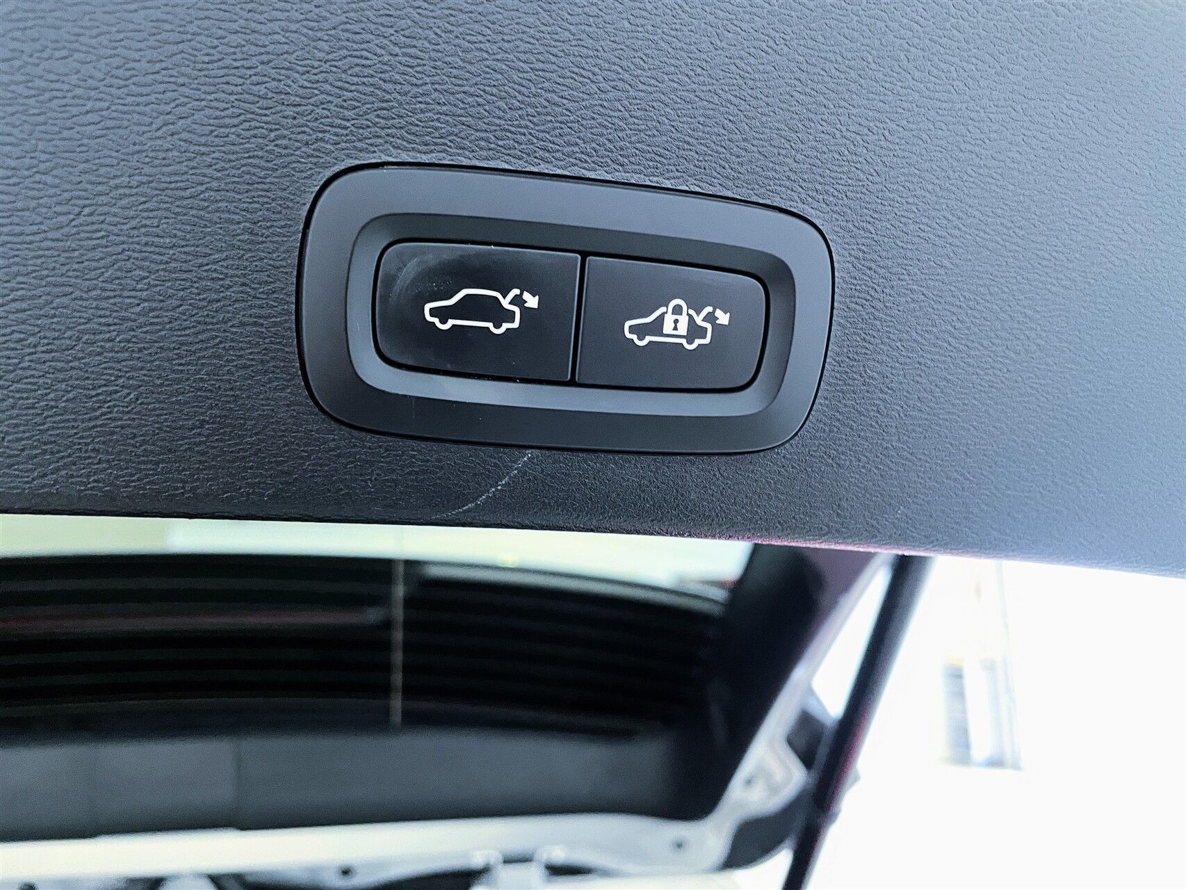 Billede af Volvo XC40 P8 Recharge Twin Ultimate AWD 408HK 5d Aut.