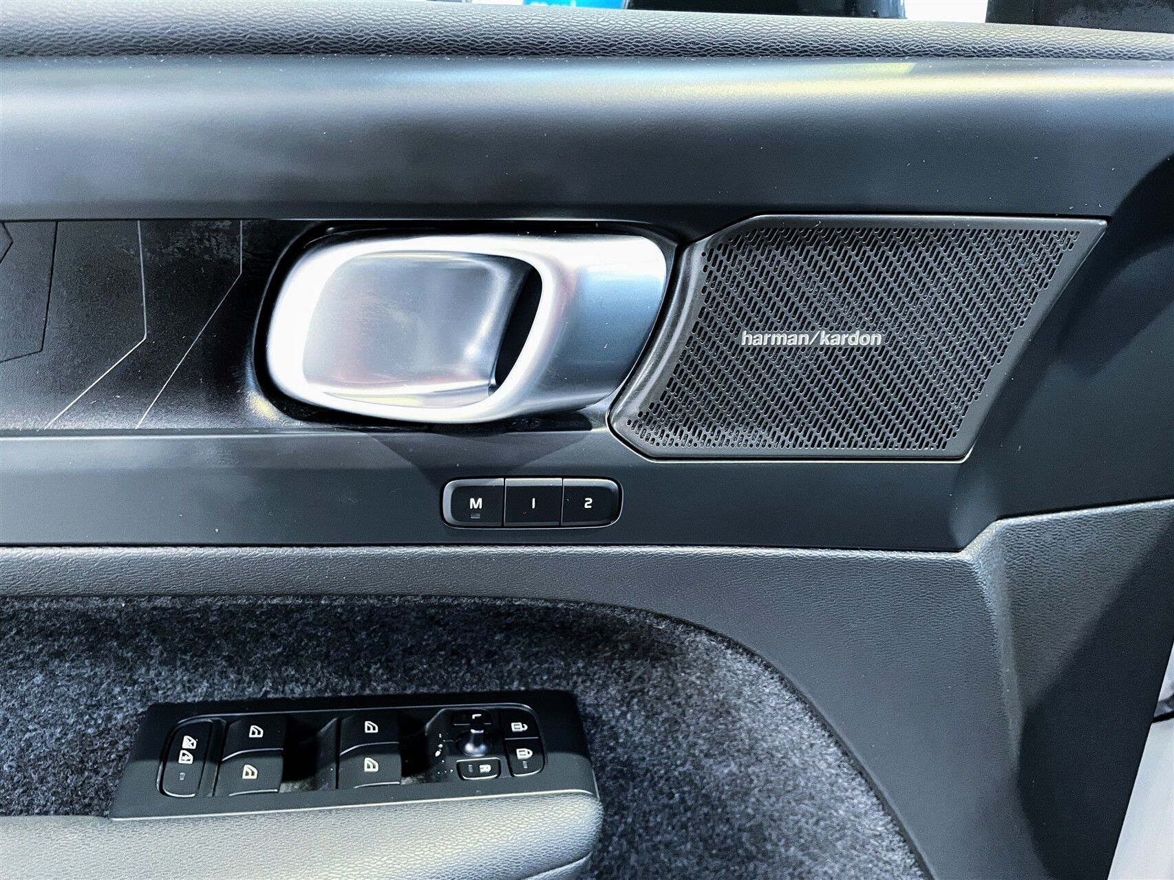 Billede af Volvo XC40 P8 Recharge Twin Ultimate AWD 408HK 5d Aut.