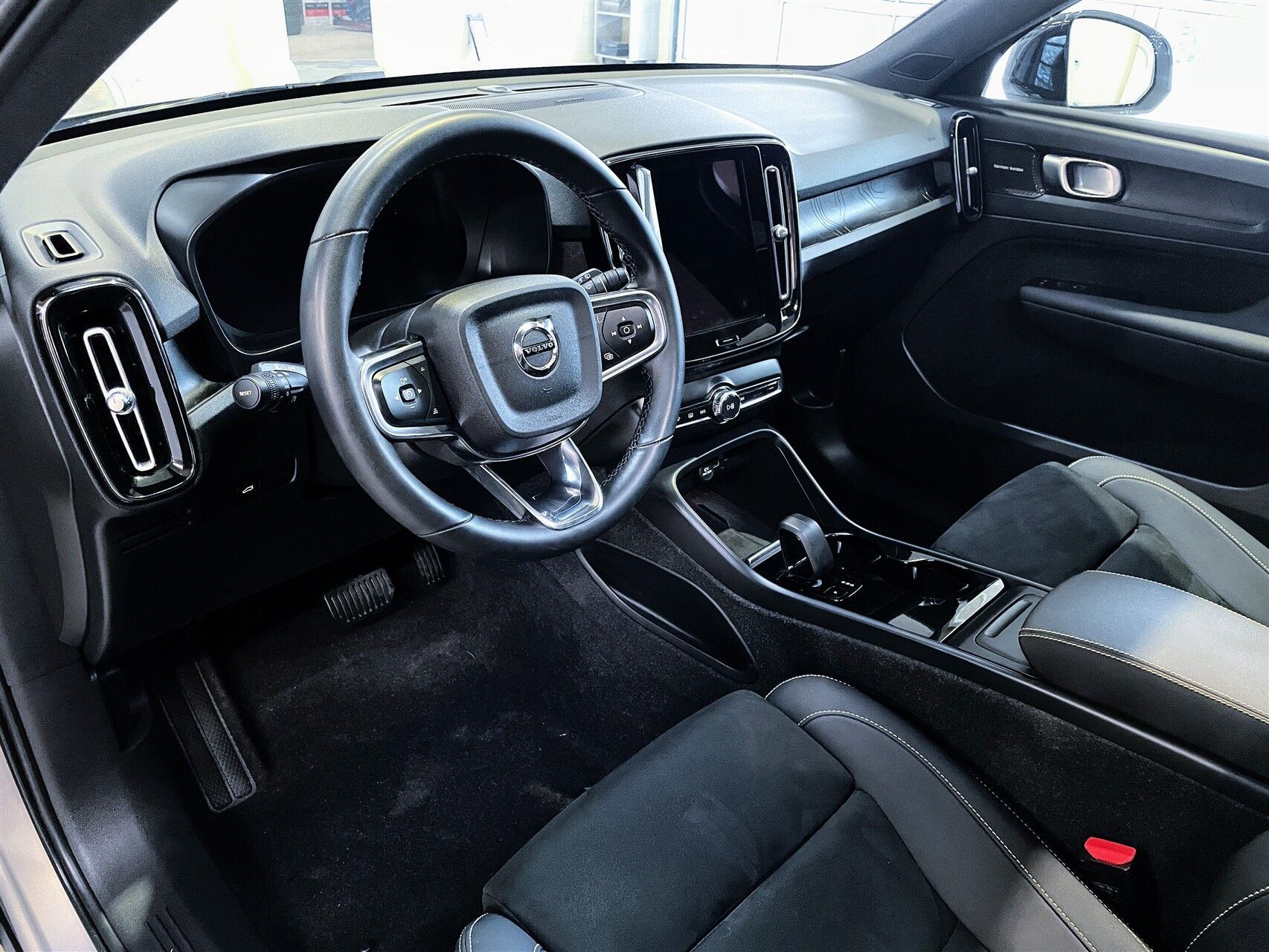Billede af Volvo XC40 P8 Recharge Twin Ultimate AWD 408HK 5d Aut.