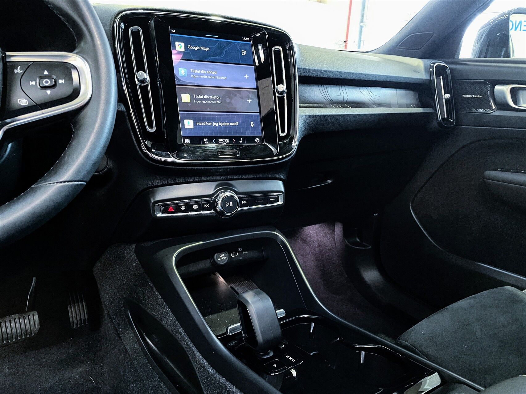 Billede af Volvo XC40 P8 Recharge Twin Ultimate AWD 408HK 5d Aut.