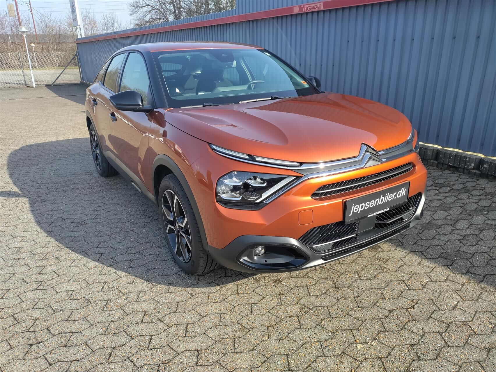 Billede af Citroën C4 1,2 PureTech Carré EAT8 130HK 5d 8g Aut.