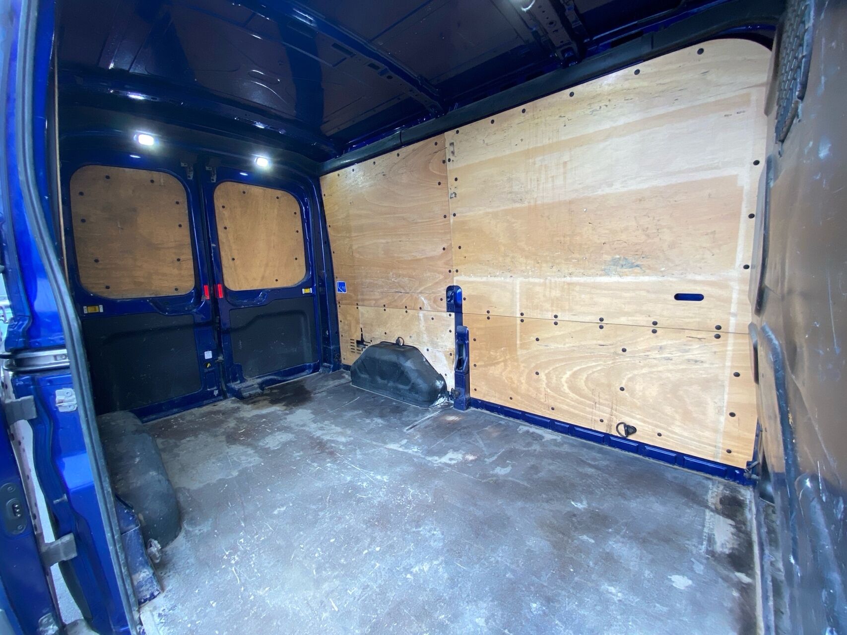 Billede af Ford Transit 350 L2H2 2,0 TDCi Trend 130HK Van 6g