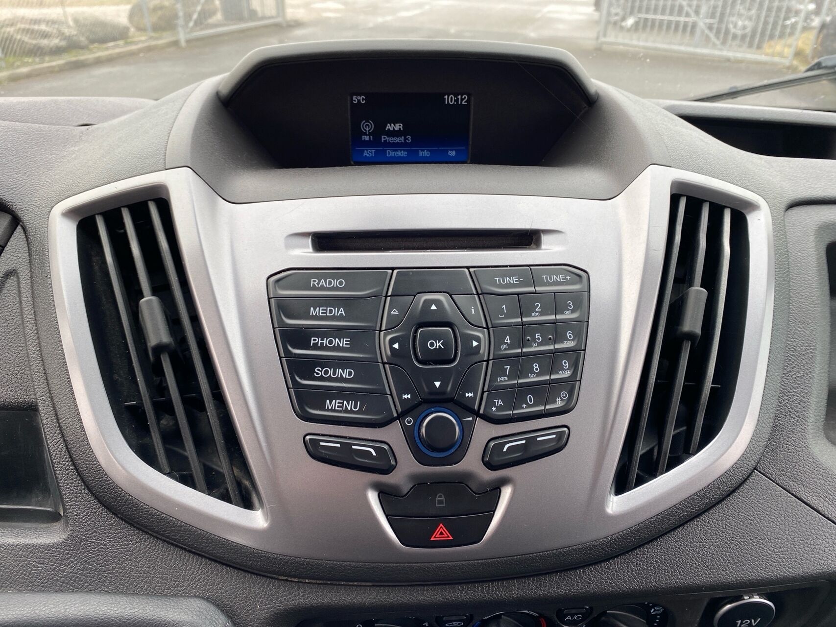 Billede af Ford Transit 350 L2H2 2,0 TDCi Trend 130HK Van 6g