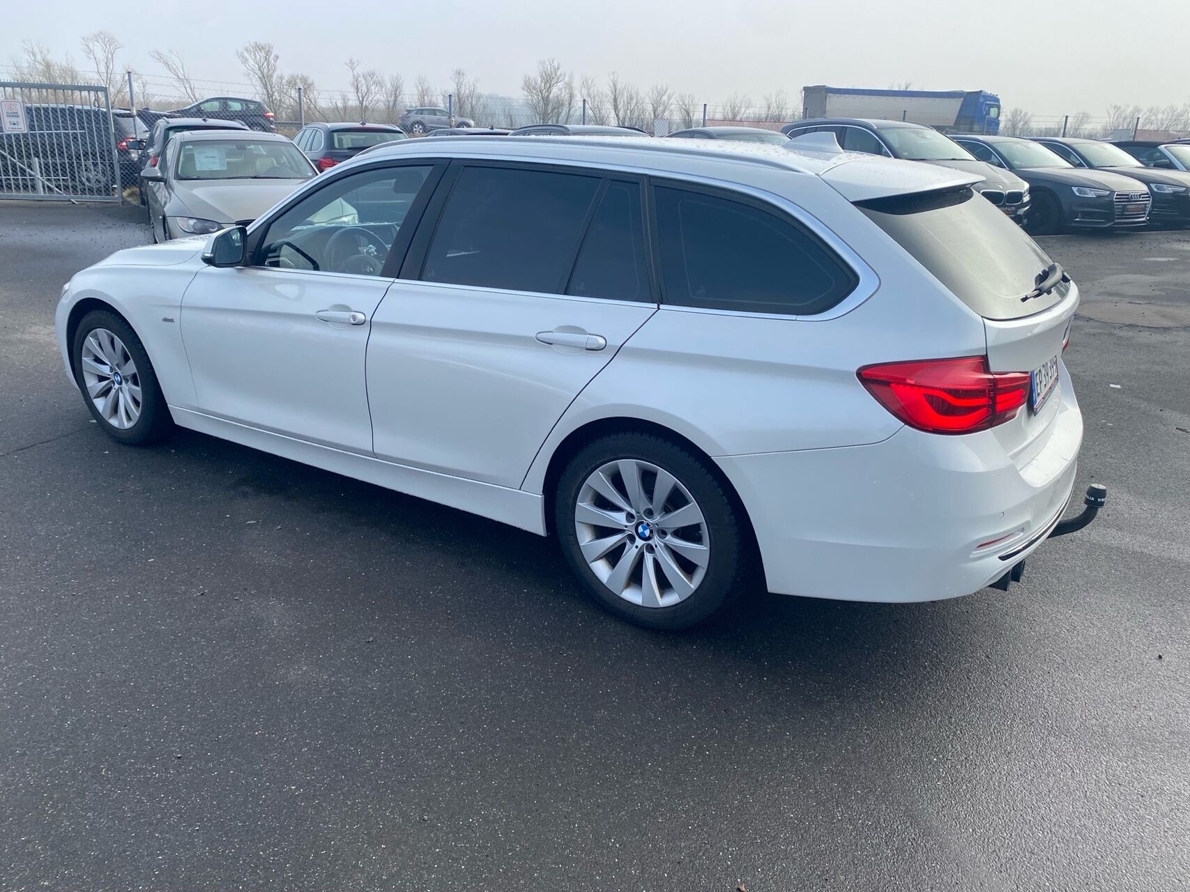 Billede af BMW 320d Touring 2,0 D Sport Line 190HK Stc 8g Aut.