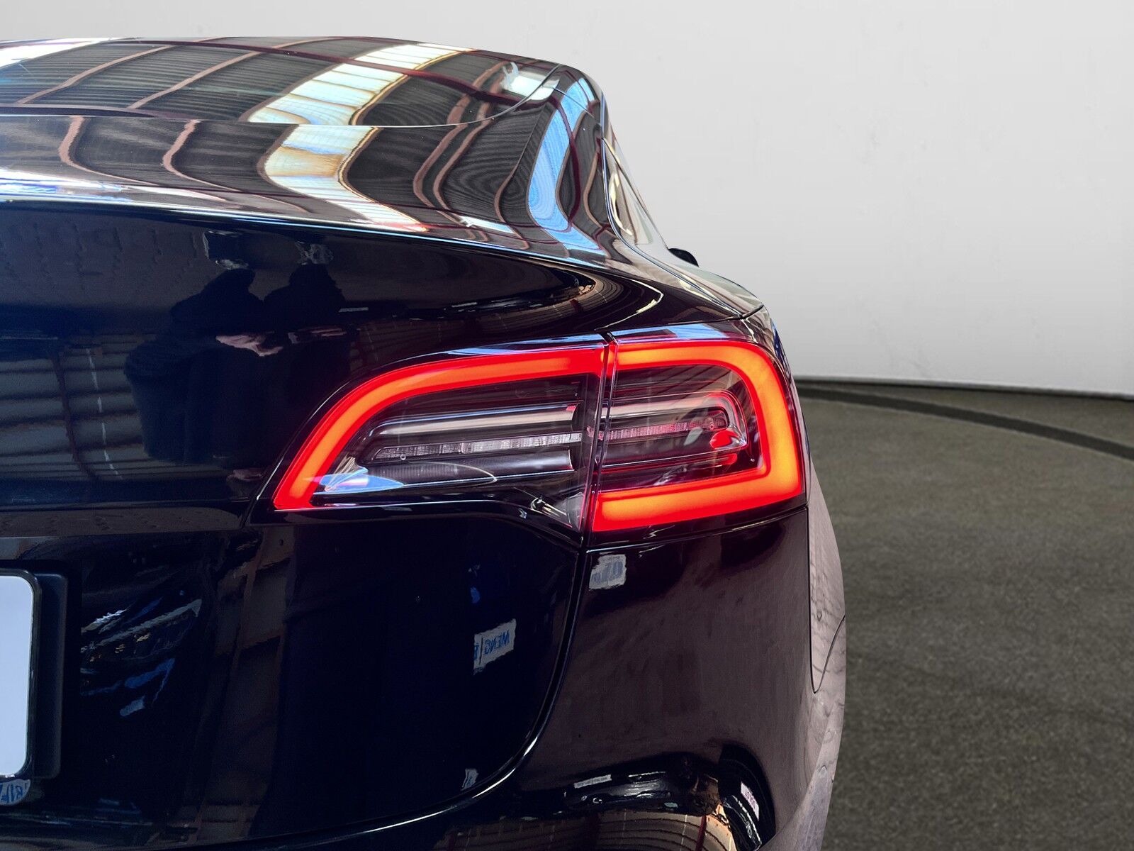 Billede af Tesla Model 3 EL Standard Range Plus 283HK Aut. 