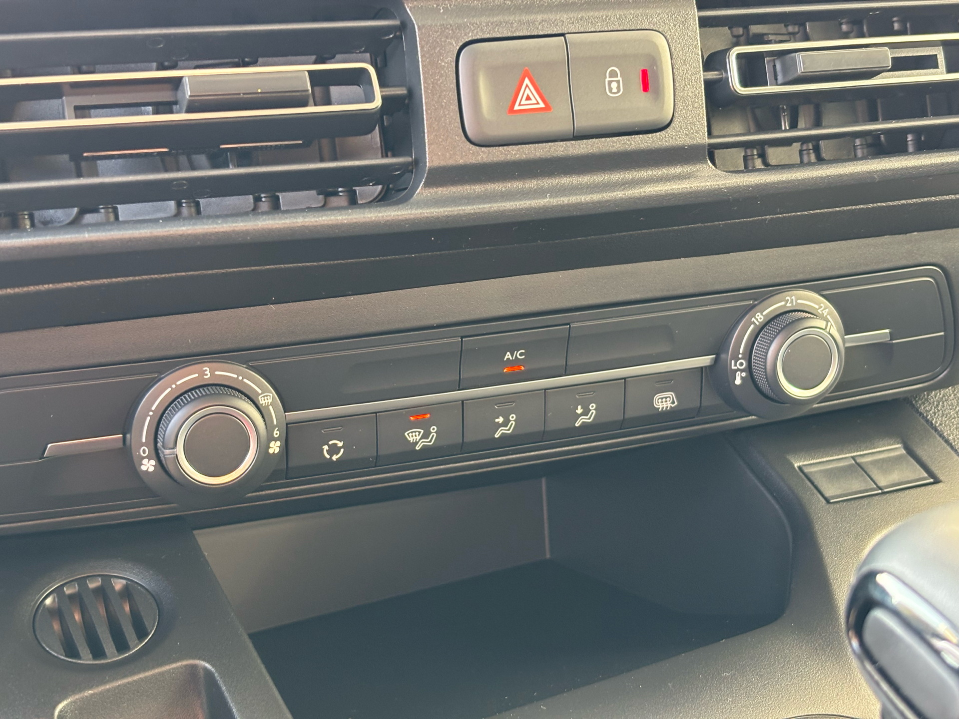 Billede af Fiat Doblò L1H1 1,5 BlueHDI Pro 100HK Van 6g