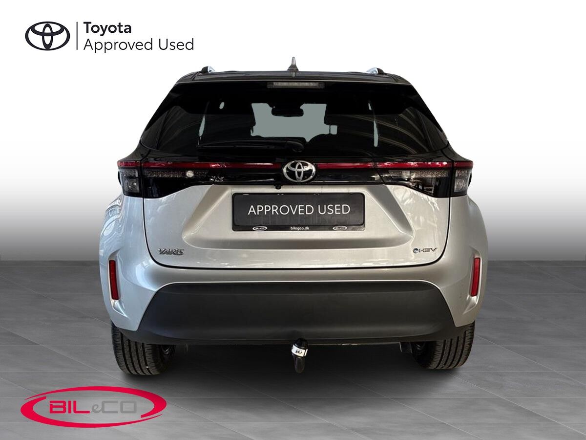 Billede af Toyota Yaris Cross 1,5 Hybrid Style Comfort 116HK 5d Trinl. Gear