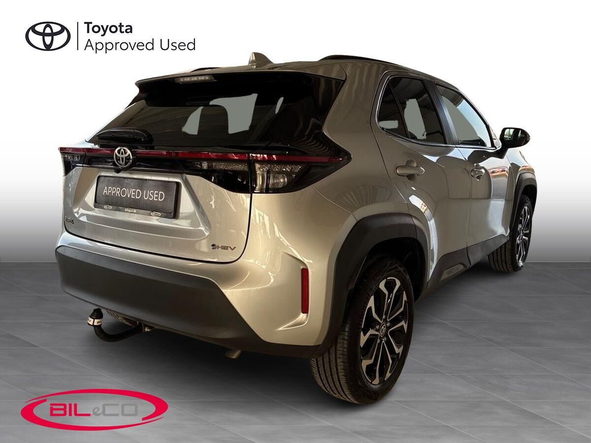 Billede af Toyota Yaris Cross 1,5 Hybrid Style Comfort 116HK 5d Trinl. Gear