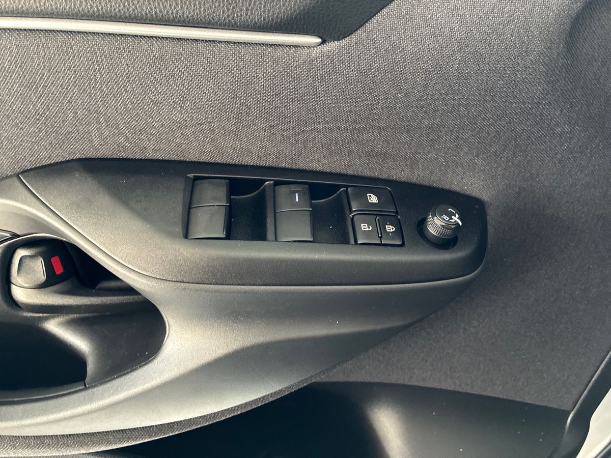 Billede af Toyota Yaris Cross 1,5 Hybrid Style Comfort 116HK 5d Trinl. Gear