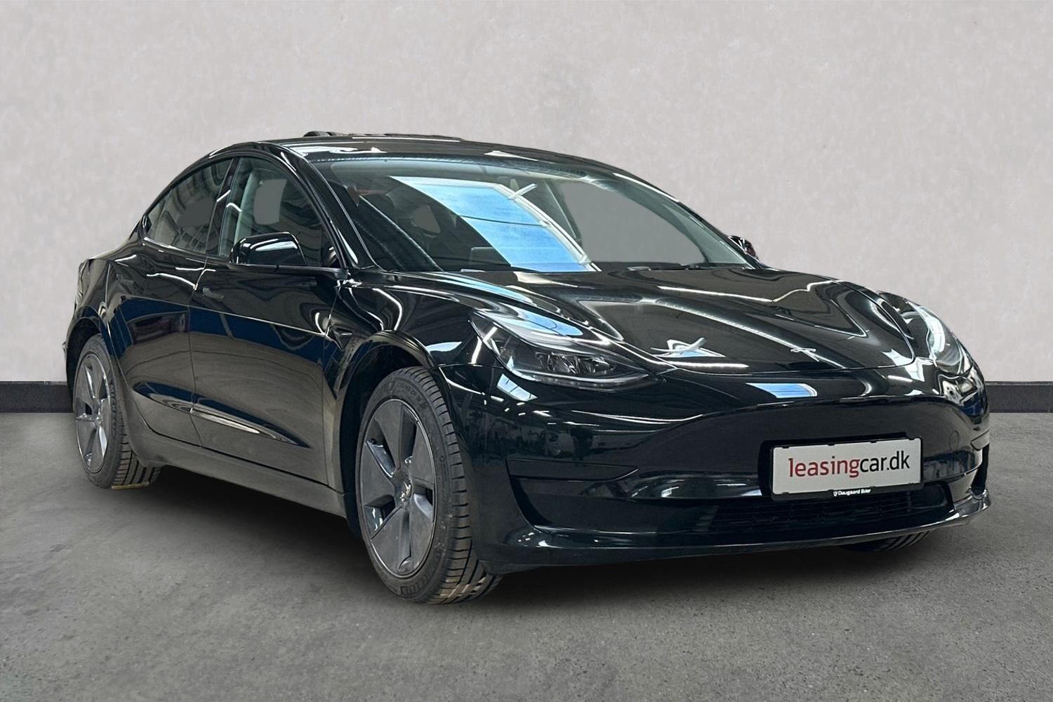 Billede af Tesla Model 3 EL Standard Range 283HK Aut.