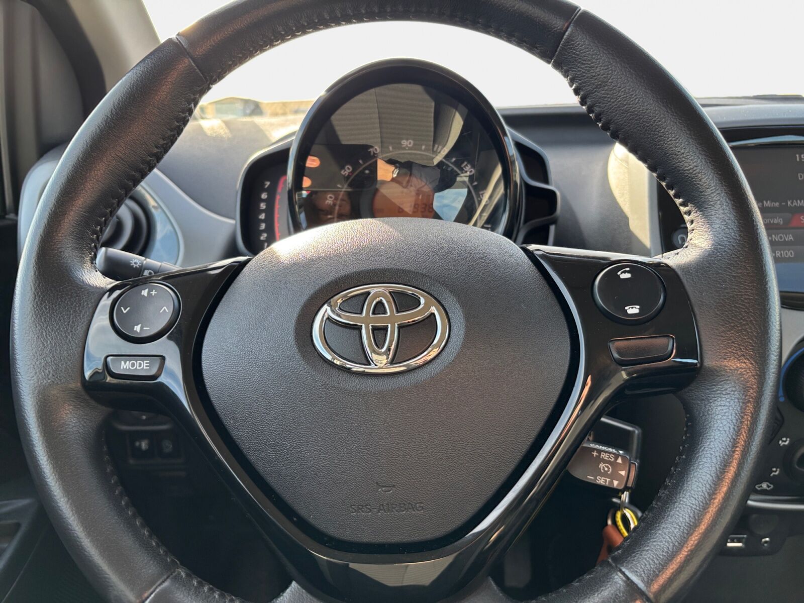 Billede af Toyota Aygo 1,0 VVT-I X-plore DAB+ 72HK 5d
