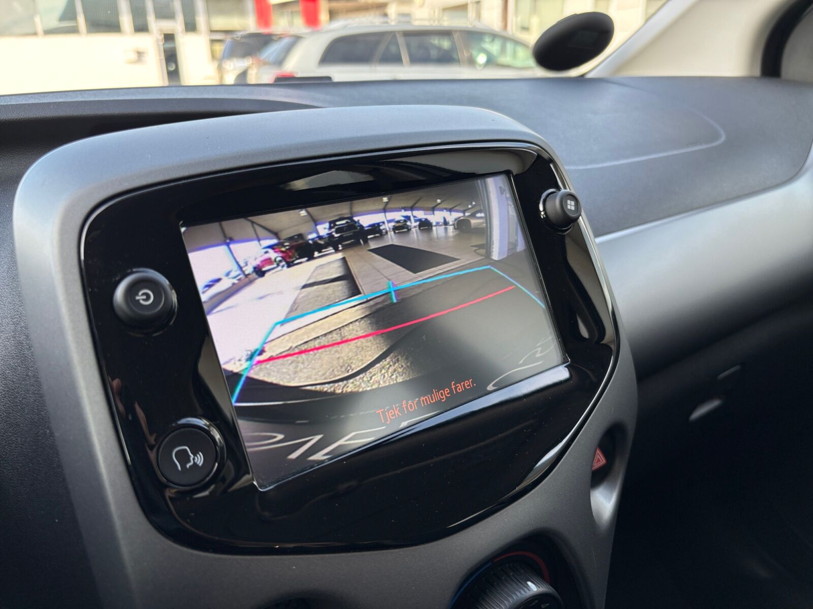 Billede af Toyota Aygo 1,0 VVT-I X-plore DAB+ 72HK 5d