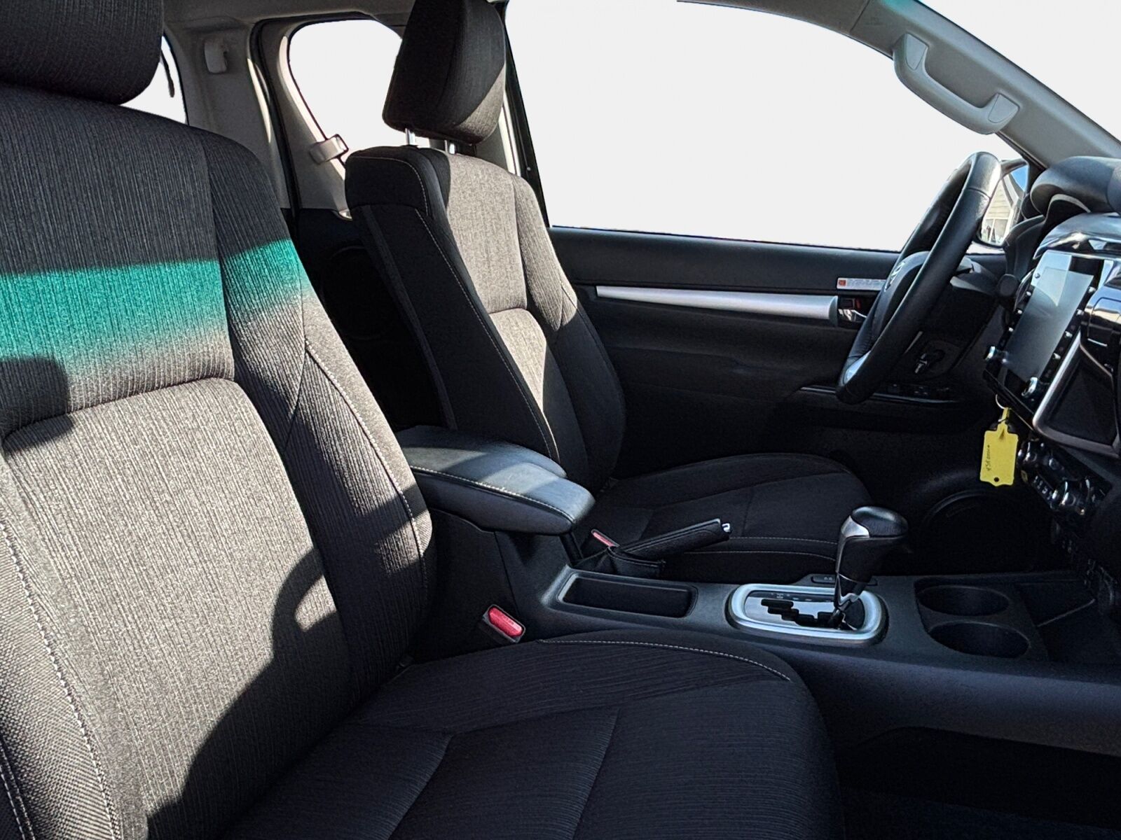 Billede af Toyota HiLux Extra Cab 2,8 D-4D T3 AWD 204HK Pick-Up Aut.