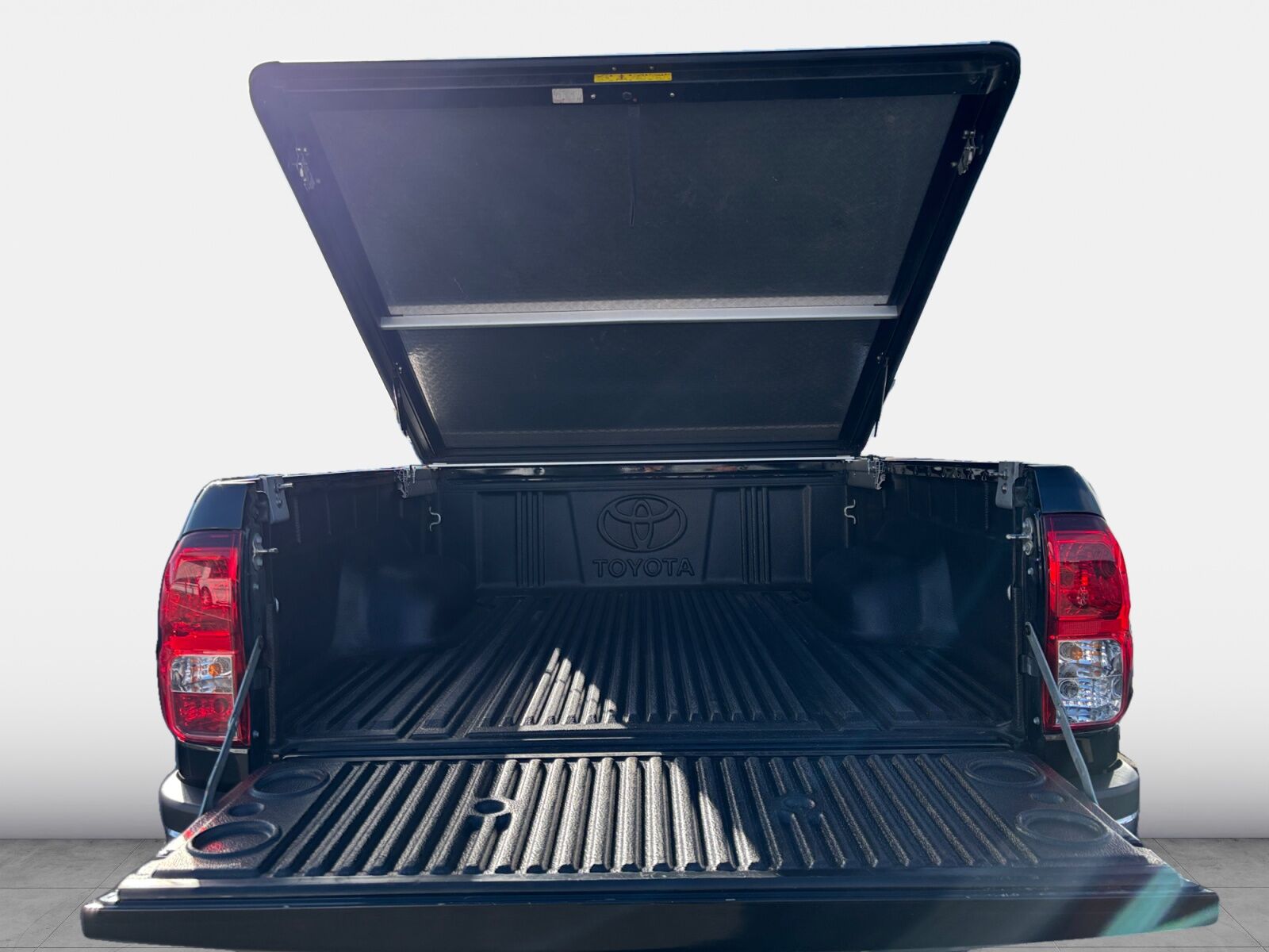 Billede af Toyota HiLux Extra Cab 2,8 D-4D T3 AWD 204HK Pick-Up Aut.