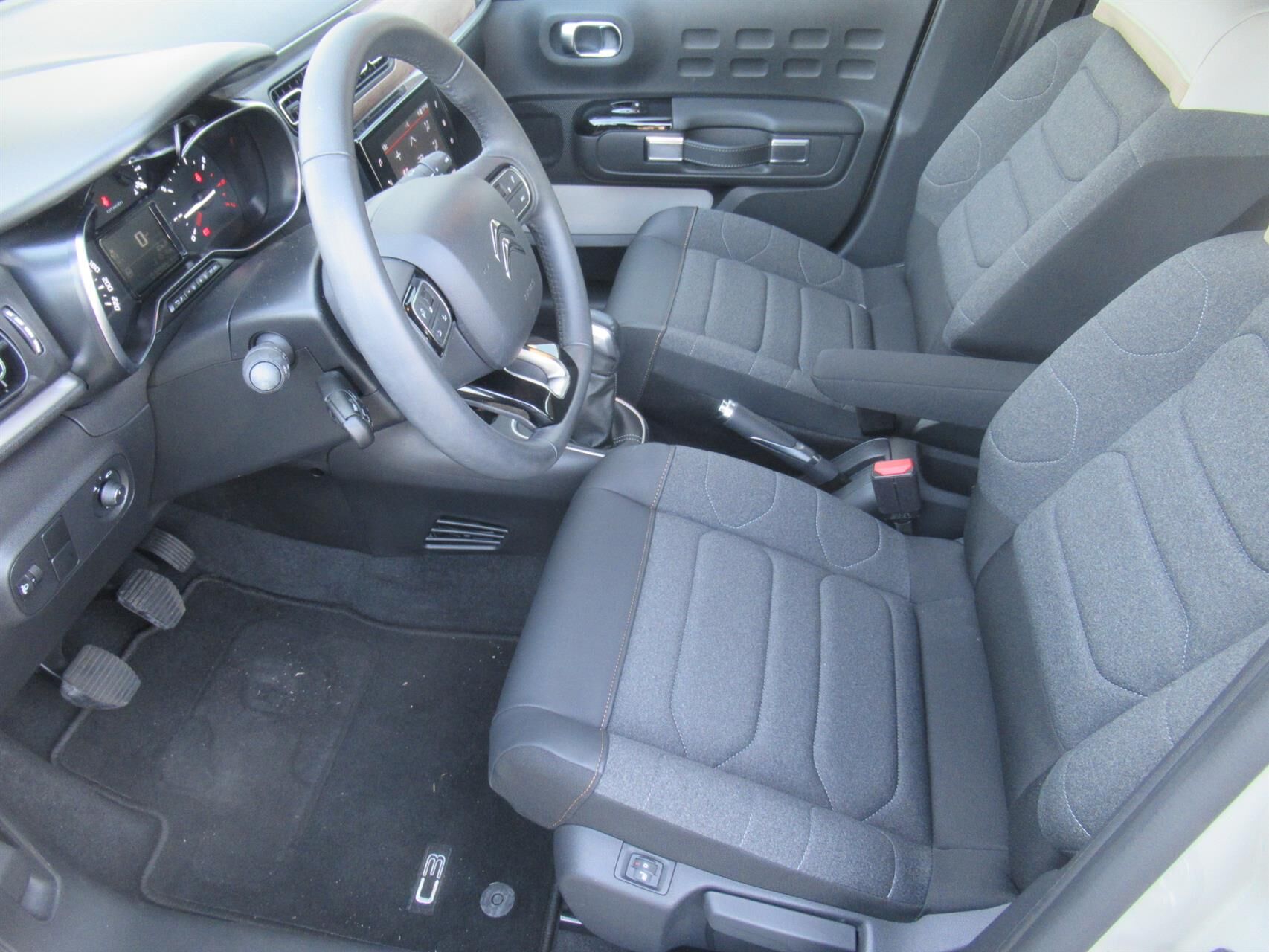 Billede af Citroën C3 1,2 PureTech Impress 83HK 5d