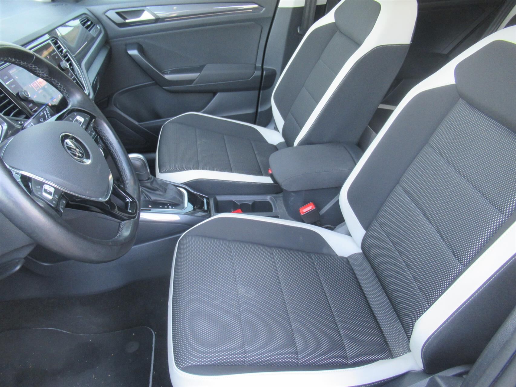 Billede af VW T-Roc 1,5 TSI ACT Sport Team DSG 150HK 5d 7g Aut.