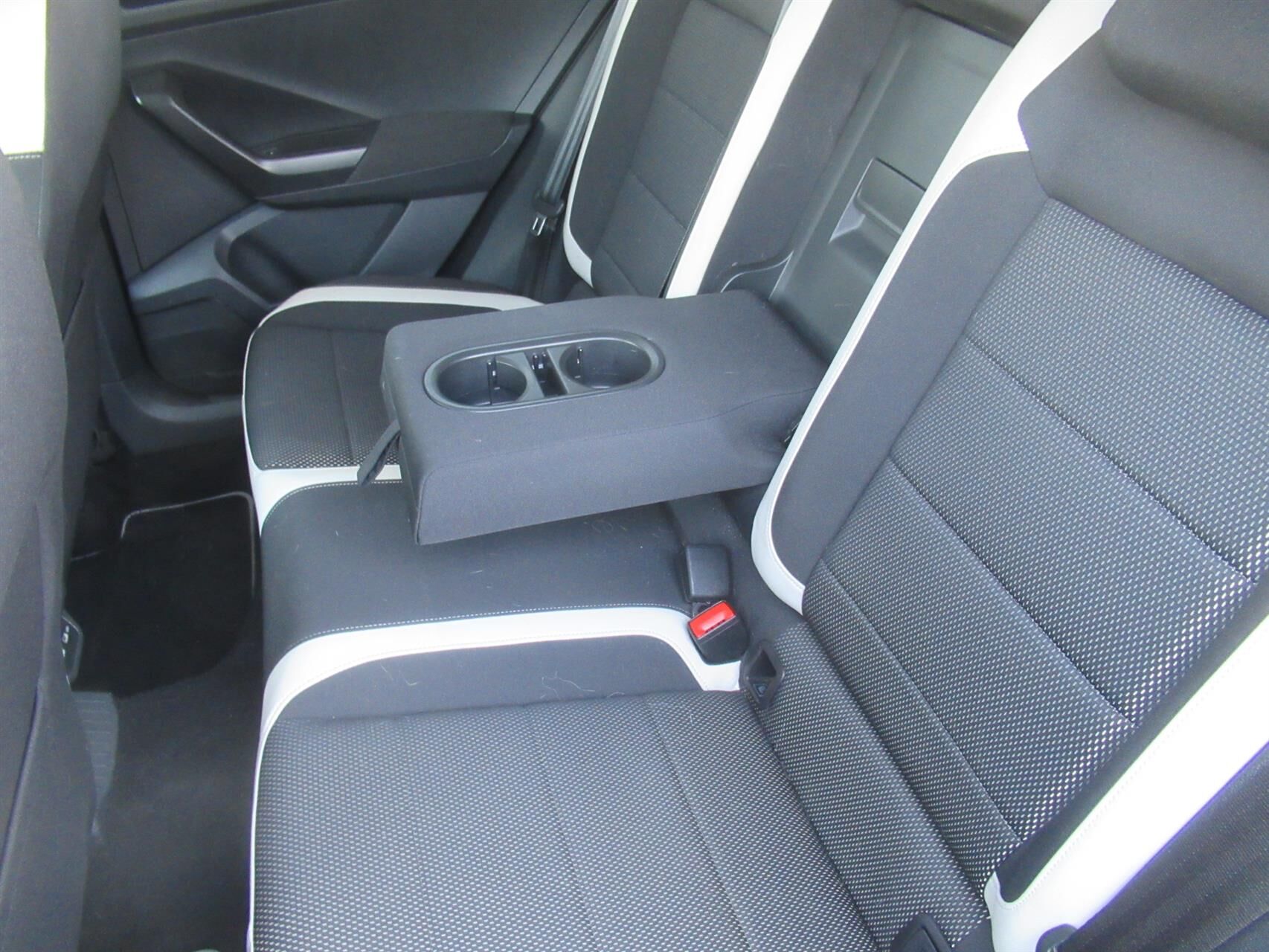 Billede af VW T-Roc 1,5 TSI ACT Sport Team DSG 150HK 5d 7g Aut.