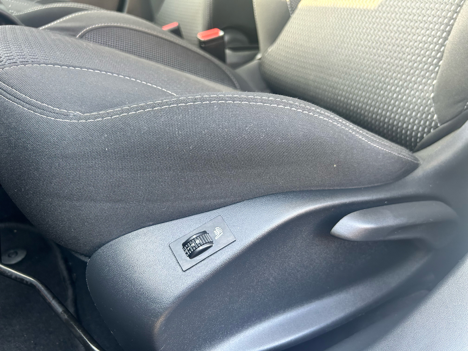 Billede af Peugeot 208 1,6 BlueHDi Desire 100HK 5d