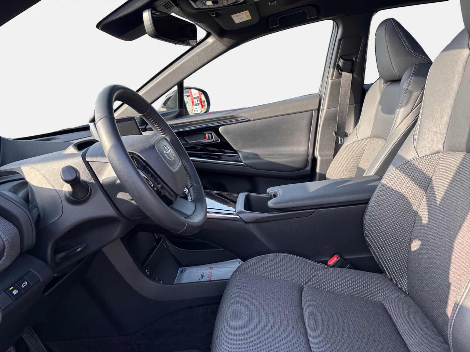 Billede af Toyota BZ4X EL Active Design AWD 218HK 5d Aut.