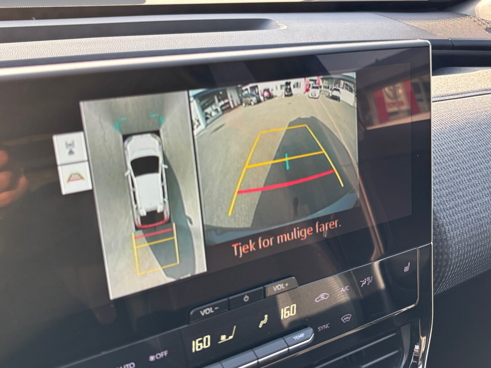 Billede af Toyota BZ4X EL Active Design AWD 218HK 5d Aut.