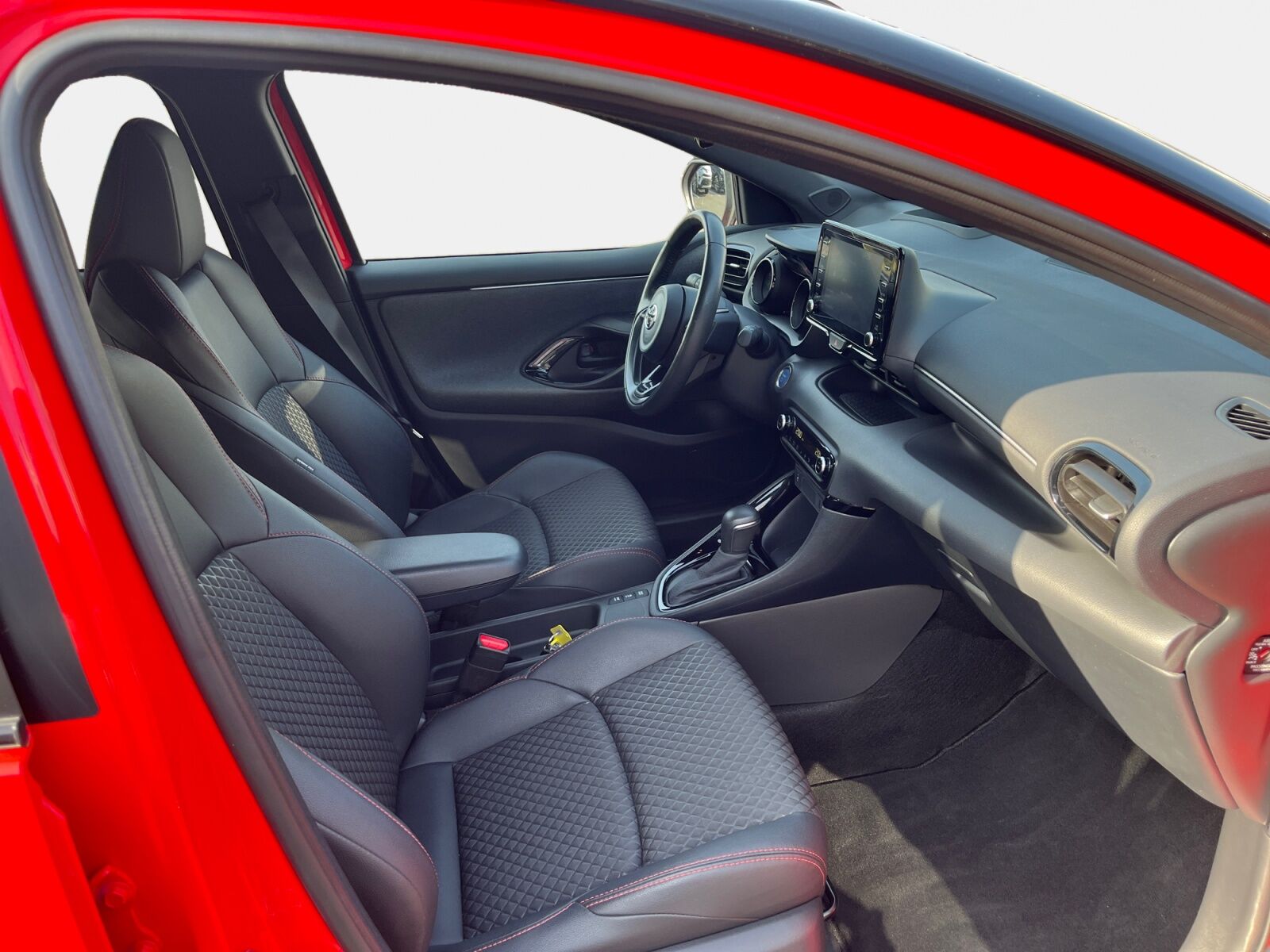 Billede af Toyota Yaris 1,5 Hybrid H3 Premier Edition 116HK 5d Trinl. Gear