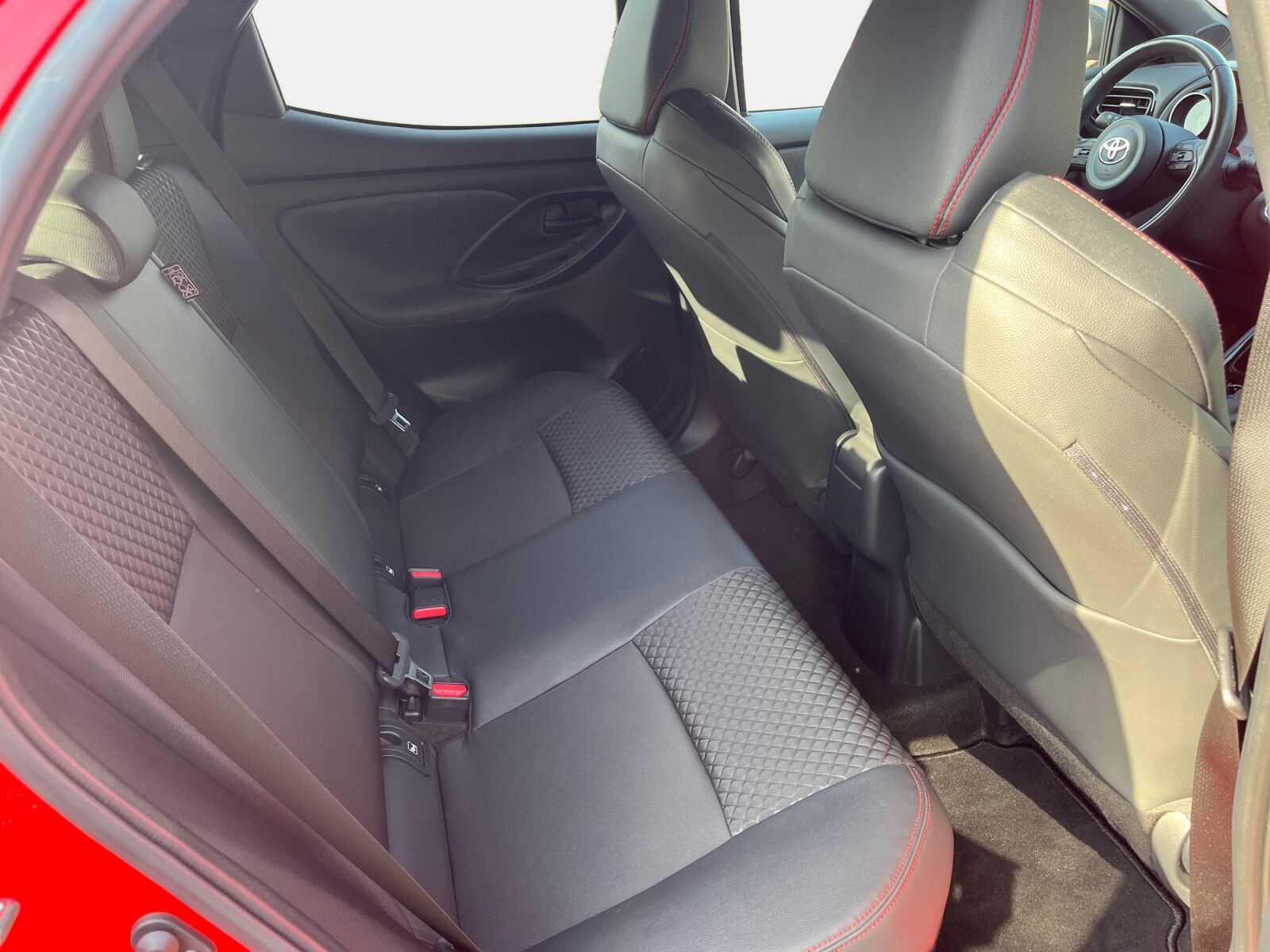 Billede af Toyota Yaris 1,5 Hybrid H3 Premier Edition 116HK 5d Trinl. Gear