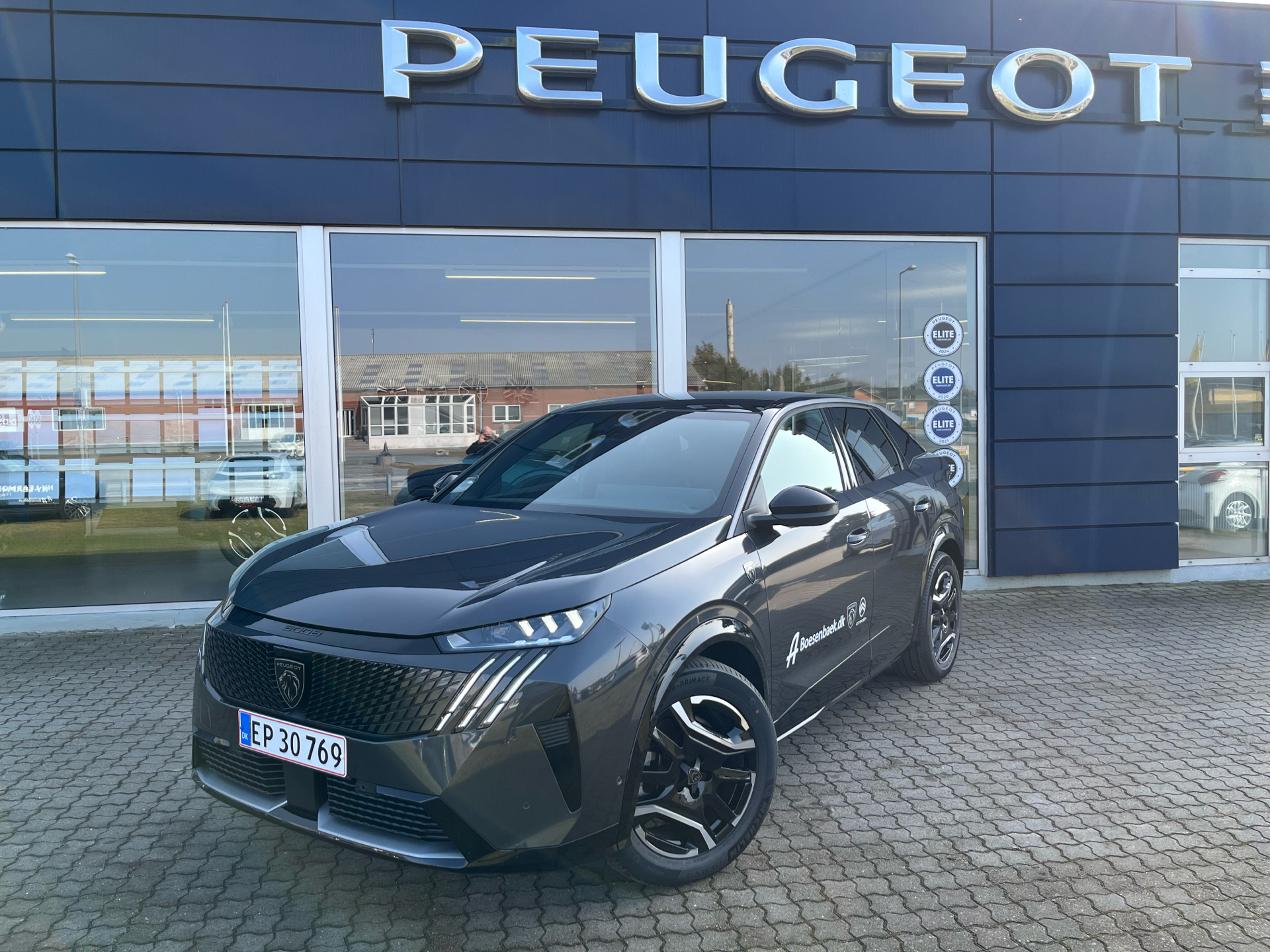 Billede af Peugeot e-3008 EL GT Pack 210HK 5d Aut.