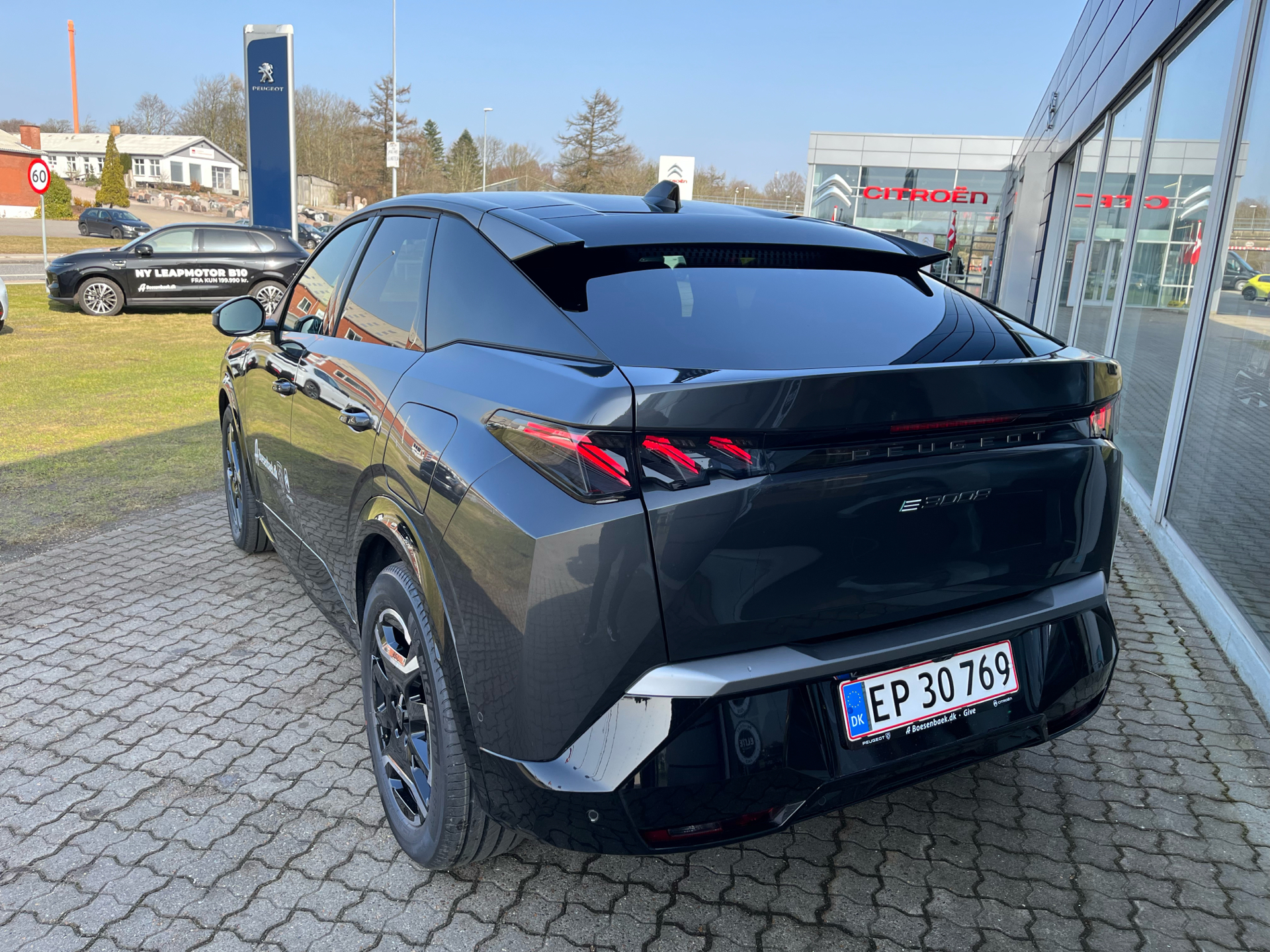 Billede af Peugeot e-3008 EL GT Pack 210HK 5d Aut.