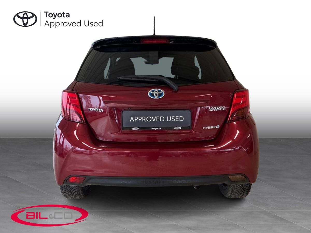 Billede af Toyota Yaris 1,5 Hybrid Spirit E-CVT 100HK 5d Trinl. Gear