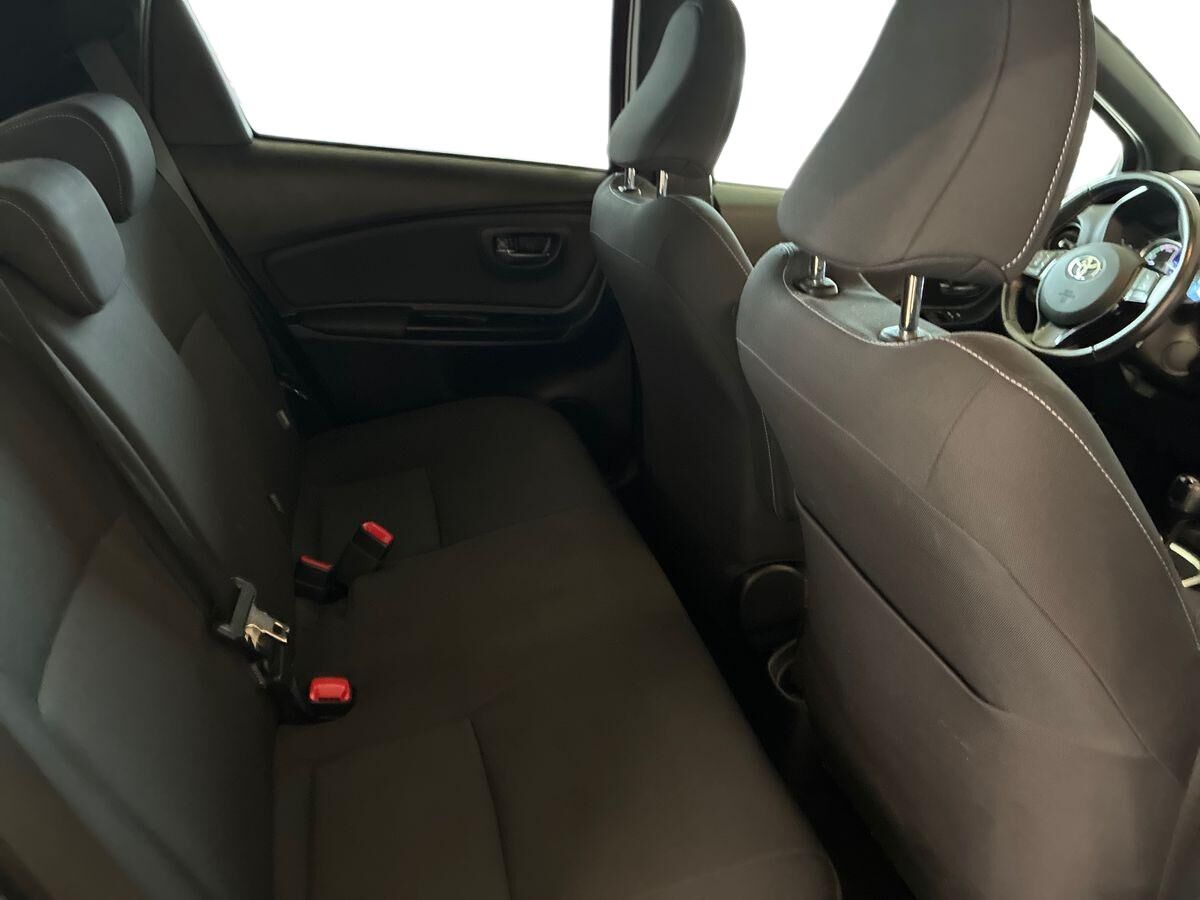 Billede af Toyota Yaris 1,5 Hybrid Spirit E-CVT 100HK 5d Trinl. Gear