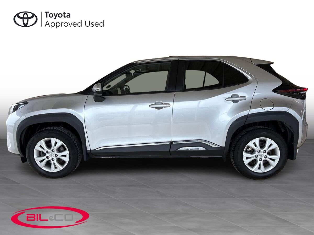 Billede af Toyota Yaris Cross 1,5 Hybrid Style Technology Plus 116HK 5d Trinl. Gear