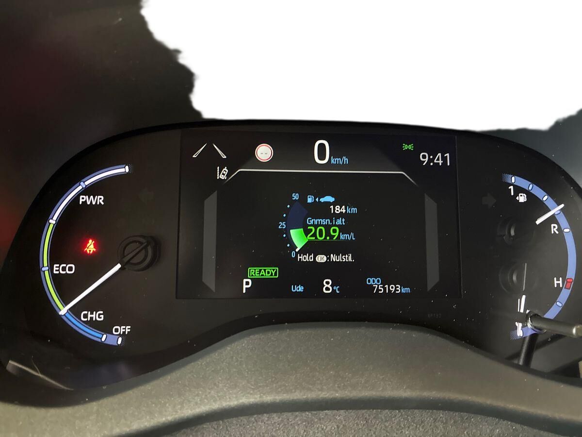 Billede af Toyota Yaris Cross 1,5 Hybrid Style Technology Plus 116HK 5d Trinl. Gear