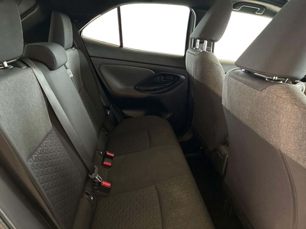 Billede af Toyota Yaris Cross 1,5 Hybrid Style Technology Plus 116HK 5d Trinl. Gear