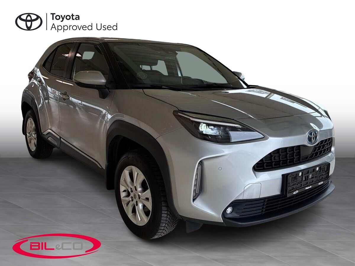 Billede af Toyota Yaris Cross 1,5 Hybrid Style Technology Plus 116HK 5d Trinl. Gear