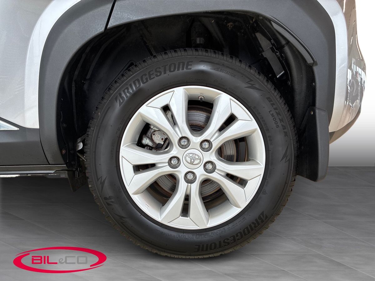 Billede af Toyota Yaris Cross 1,5 Hybrid Style Technology Plus 116HK 5d Trinl. Gear