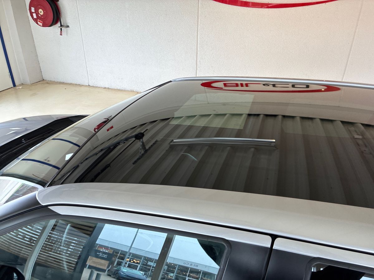 Billede af Toyota Yaris Cross 1,5 Hybrid Style Technology Plus 116HK 5d Trinl. Gear