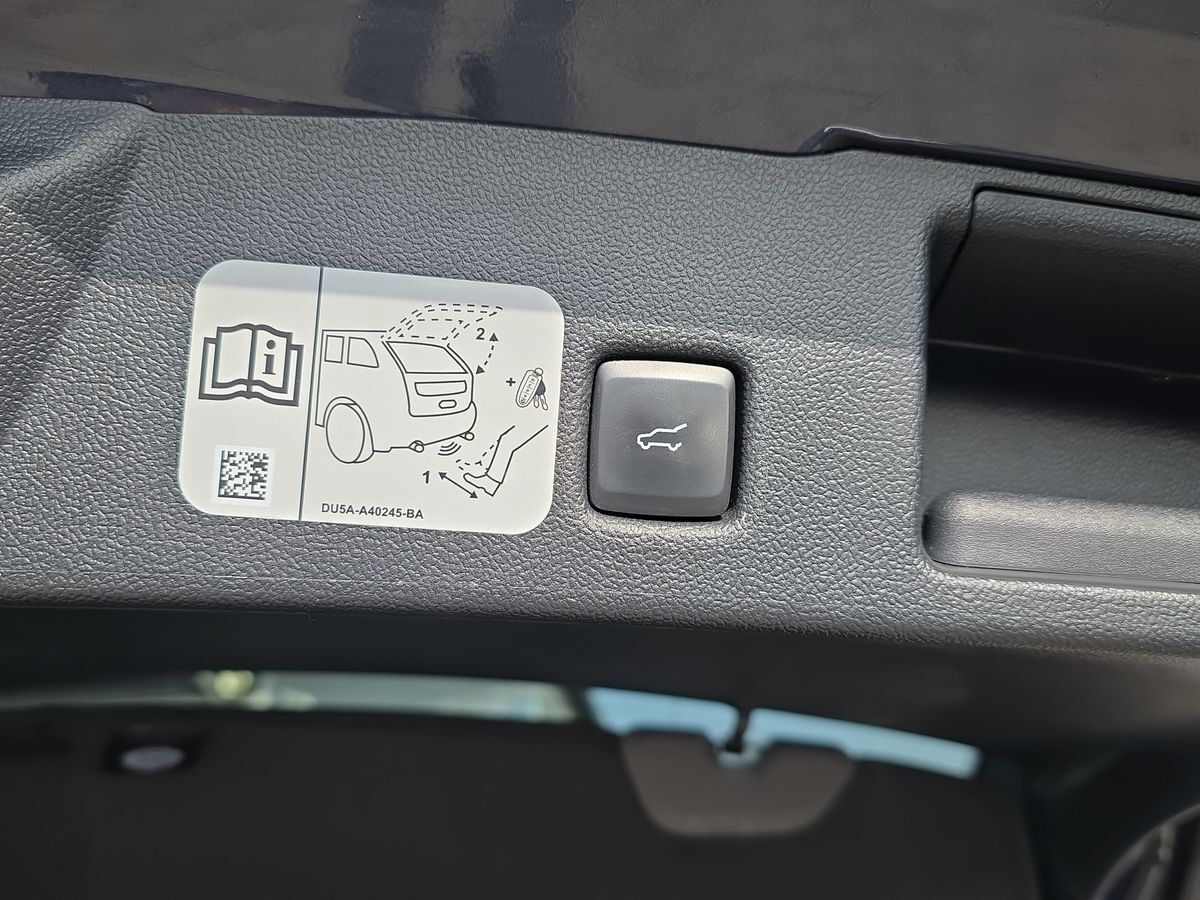 Billede af Ford Kuga 2,5 Plugin-hybrid Vignale CVT 225HK 5d Trinl. Gear